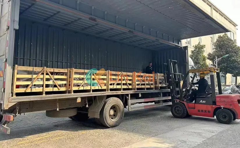 Lingkai İndoneziyaya qoşa barabanlı bucurqad ixrac edir